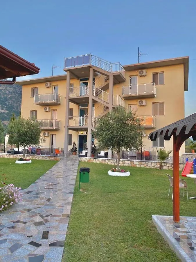 Vila Hotel Velipojë