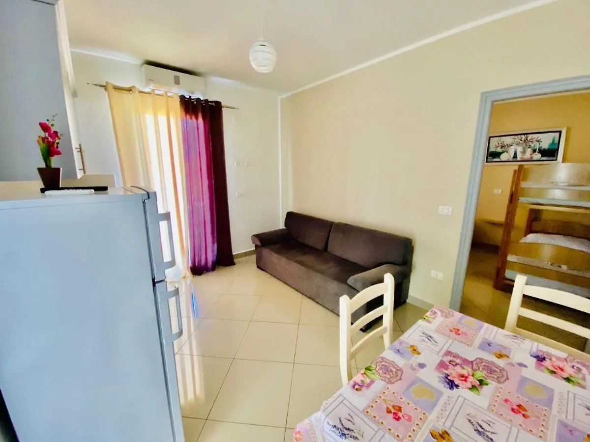 Vila Hotel Velipojë 0*,  Albanien